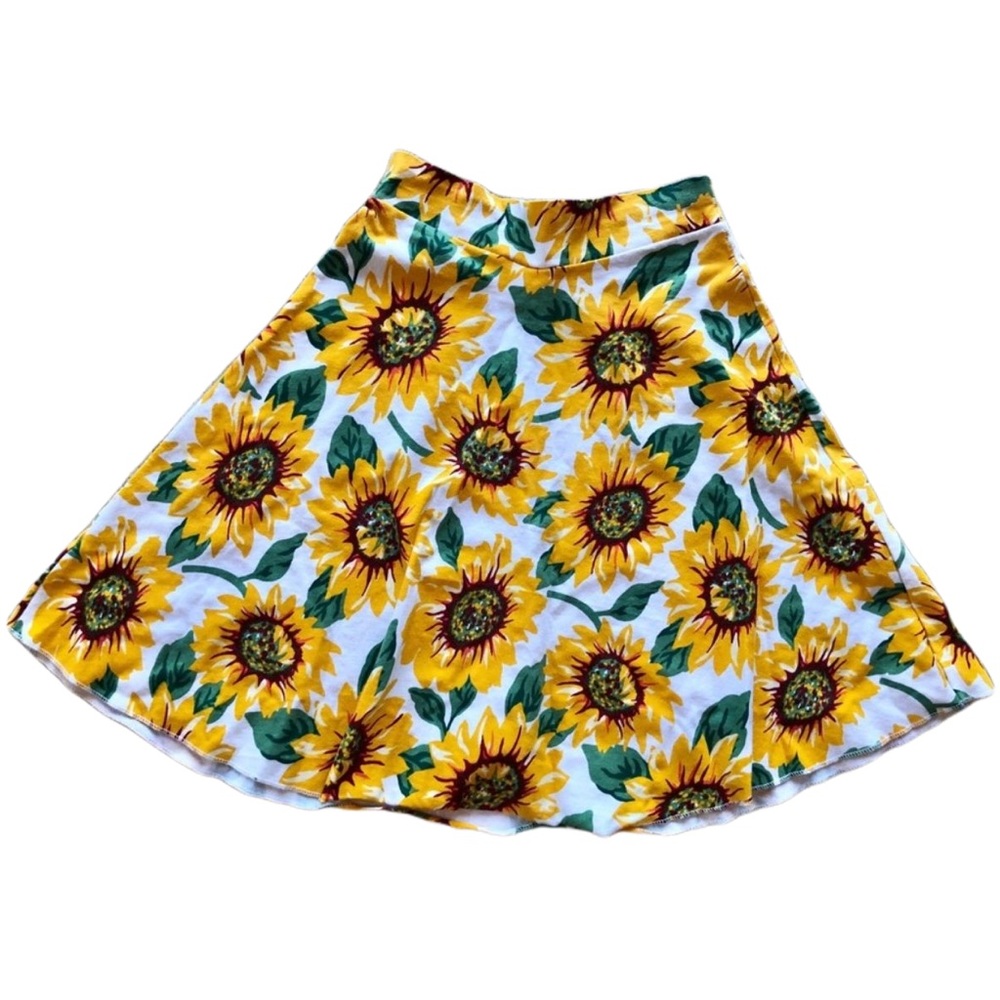NWOT Home Cooked Karma Sunflower Floral Skirt